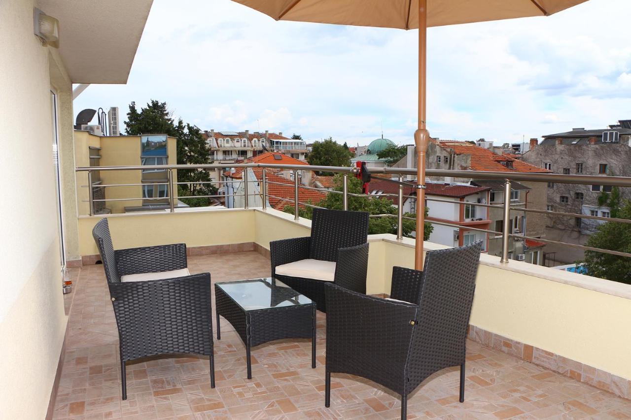 Shik & Chic In The Heart Of Burgas # 5Min From Beach # New Εξωτερικό φωτογραφία