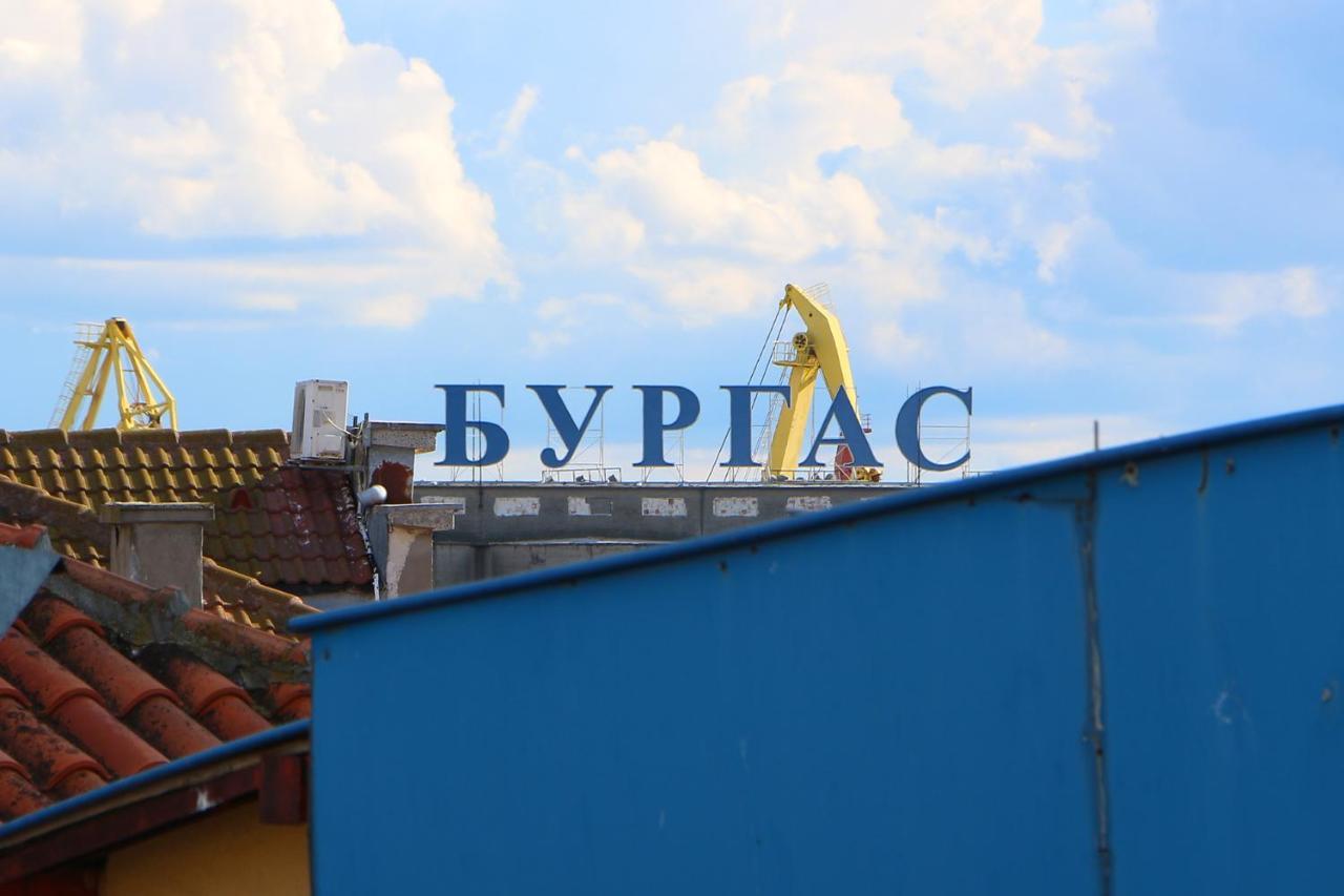 Shik & Chic In The Heart Of Burgas # 5Min From Beach # New Εξωτερικό φωτογραφία