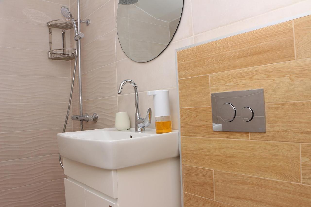Shik & Chic In The Heart Of Burgas # 5Min From Beach # New Εξωτερικό φωτογραφία